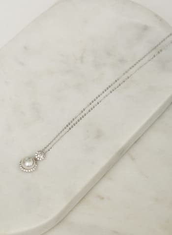 Collier en chaîne à double pendentif en perle et cristaux, Blanc cassé