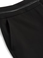 Pantalon coupe cité à détail en faux cuir, Noir