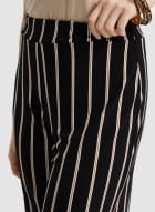 Vertical Stripe Pull-on Capris, Black Pattern