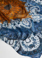Foulard à motif mandala, Motif bleu