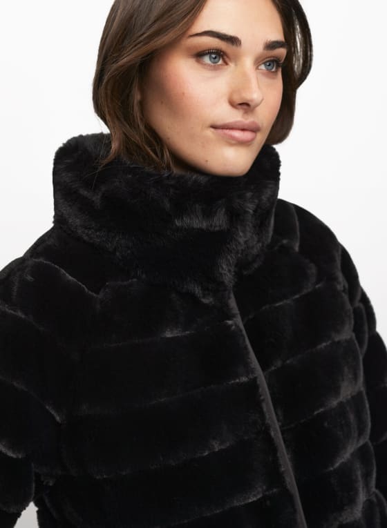 Reversible Faux Fur Coat | Laura