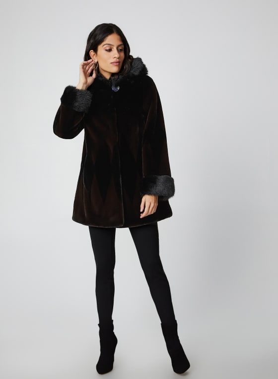 Nuage - Two Tone Faux Fur Coat | Laura