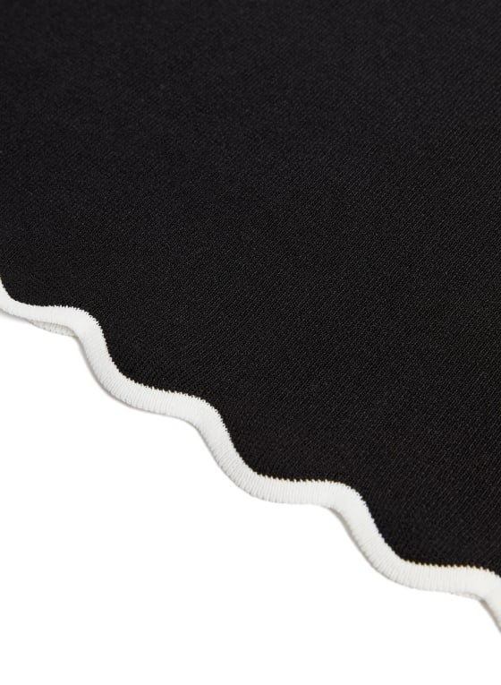 Scallop Detail Cami, Black Pattern