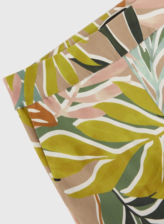 Tropical Print Capris, Green Pattern