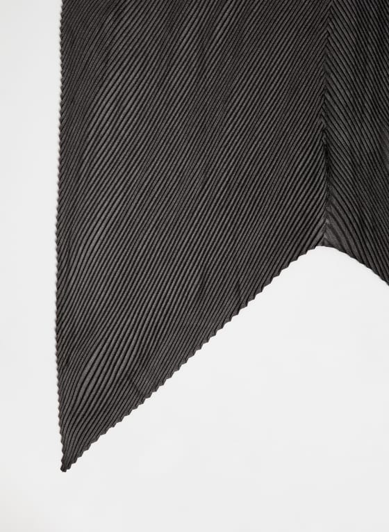 Shimmering Pleated Scarf, Black